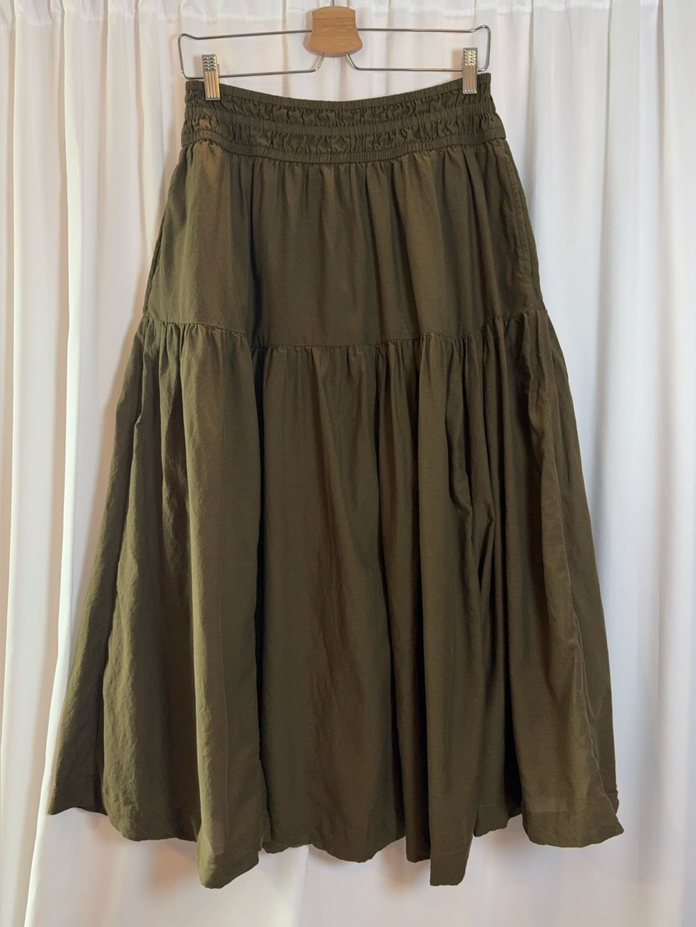 Treasure & Bond Olive Tiered Maxi Skirt - Size M - Excellent Condition